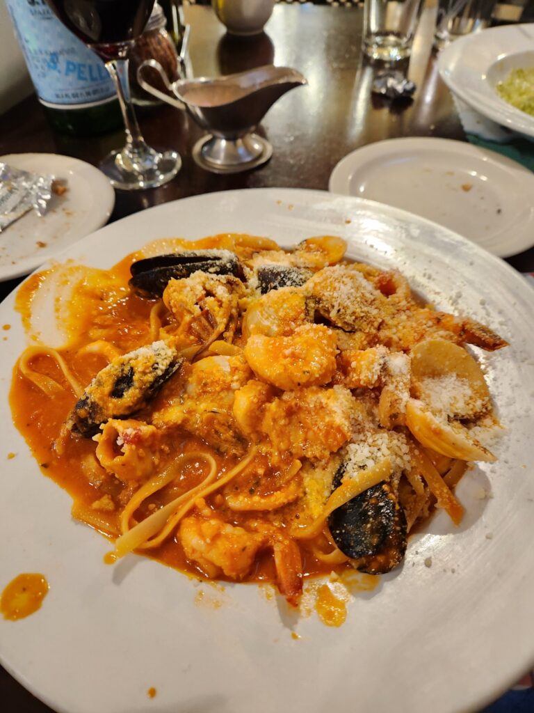 The joy of sharing exquisite meals represents moments of collaboration, celebration, and community. Dishes like the creamy pesto gnocchi and vibrant seafood pasta remind us that food is more than sustenance—it’s a bridge that brings people together, sparking meaningful conversations and fostering partnerships.
